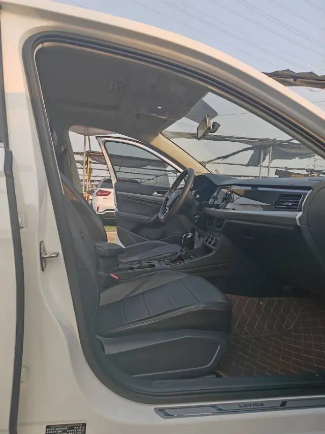 2019 Volkswagen Lavida 1.5L 113HP L4 6AT,autocango,china used car exporter,china ev exporter,chinese used car exporter,chinese used ev exporter