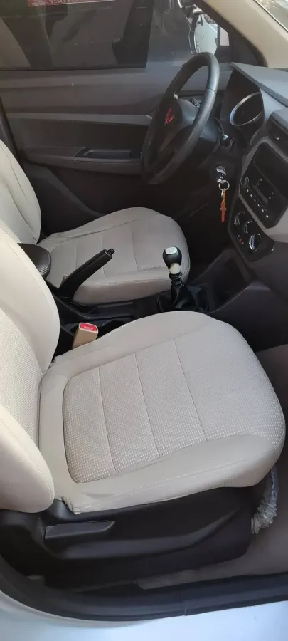 2021 WuLing HongGuang 1.5L 99HP L4 6MT,autocango,china used car exporter,china ev exporter,chinese used car exporter,chinese used ev exporter