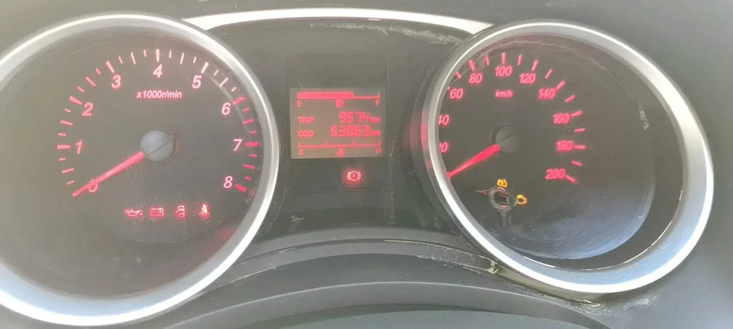 2021 WuLing HongGuang 1.5L 99HP L4 6MT,autocango,china used car exporter,china ev exporter,chinese used car exporter,chinese used ev exporter