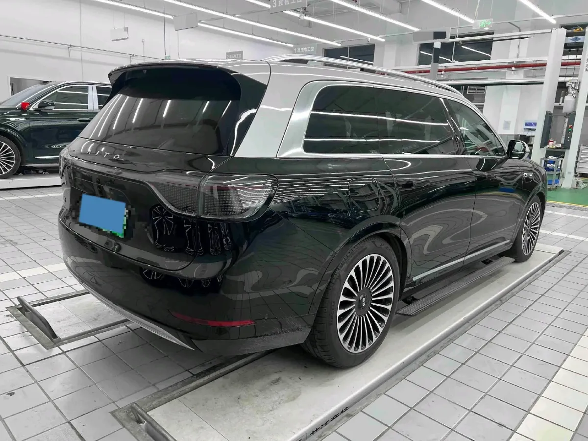 2024 AITO AITO M9 1.5T 152HP L4 REEV 42KWH,autocango,china used car exporter,china ev exporter,chinese used car exporter,chinese used ev exporter