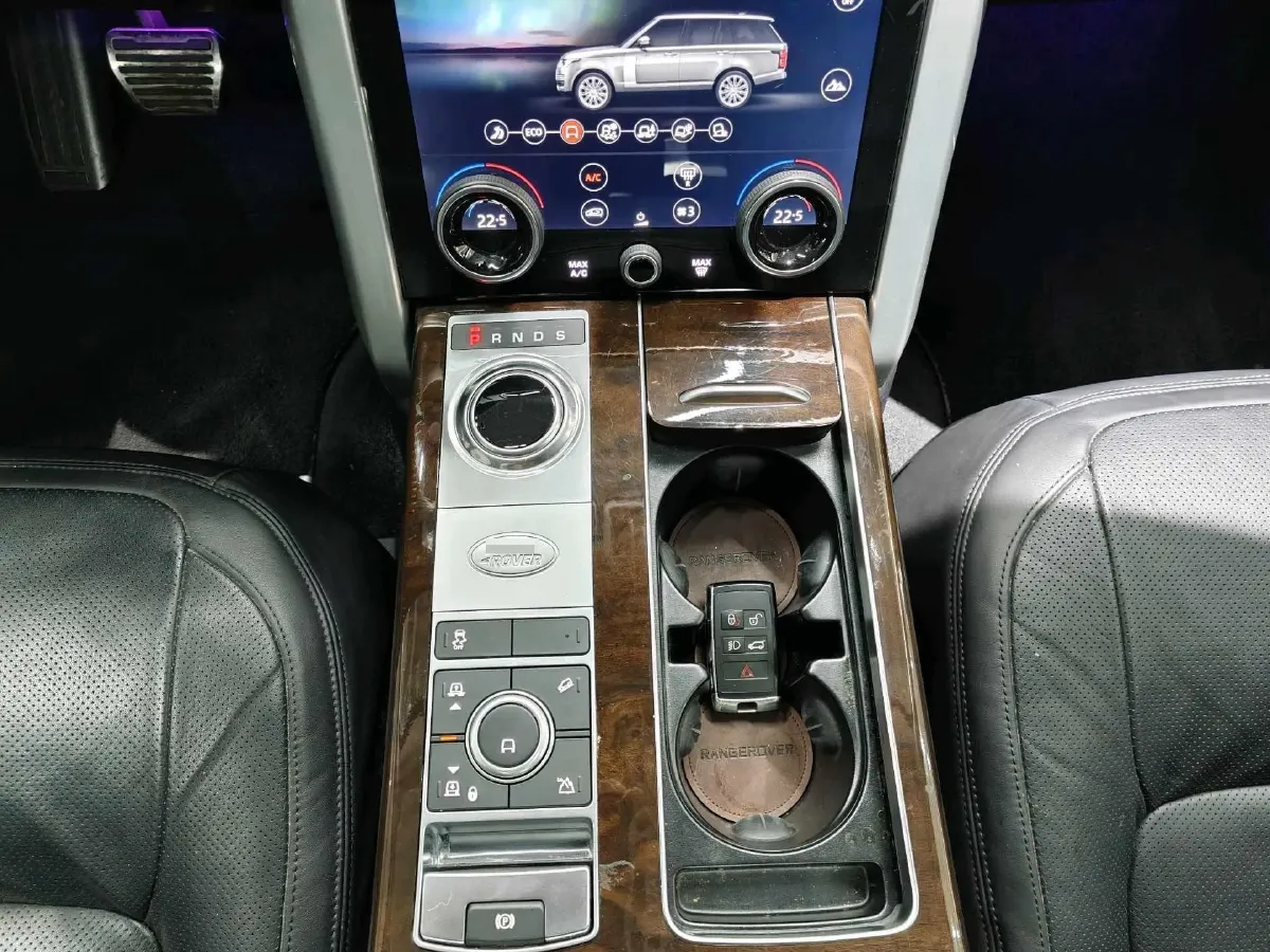 2022 Land Rover Range Rover 3.0T 400HP L6 8AT,autocango,china used car exporter,china ev exporter,chinese used car exporter,chinese used ev exporter