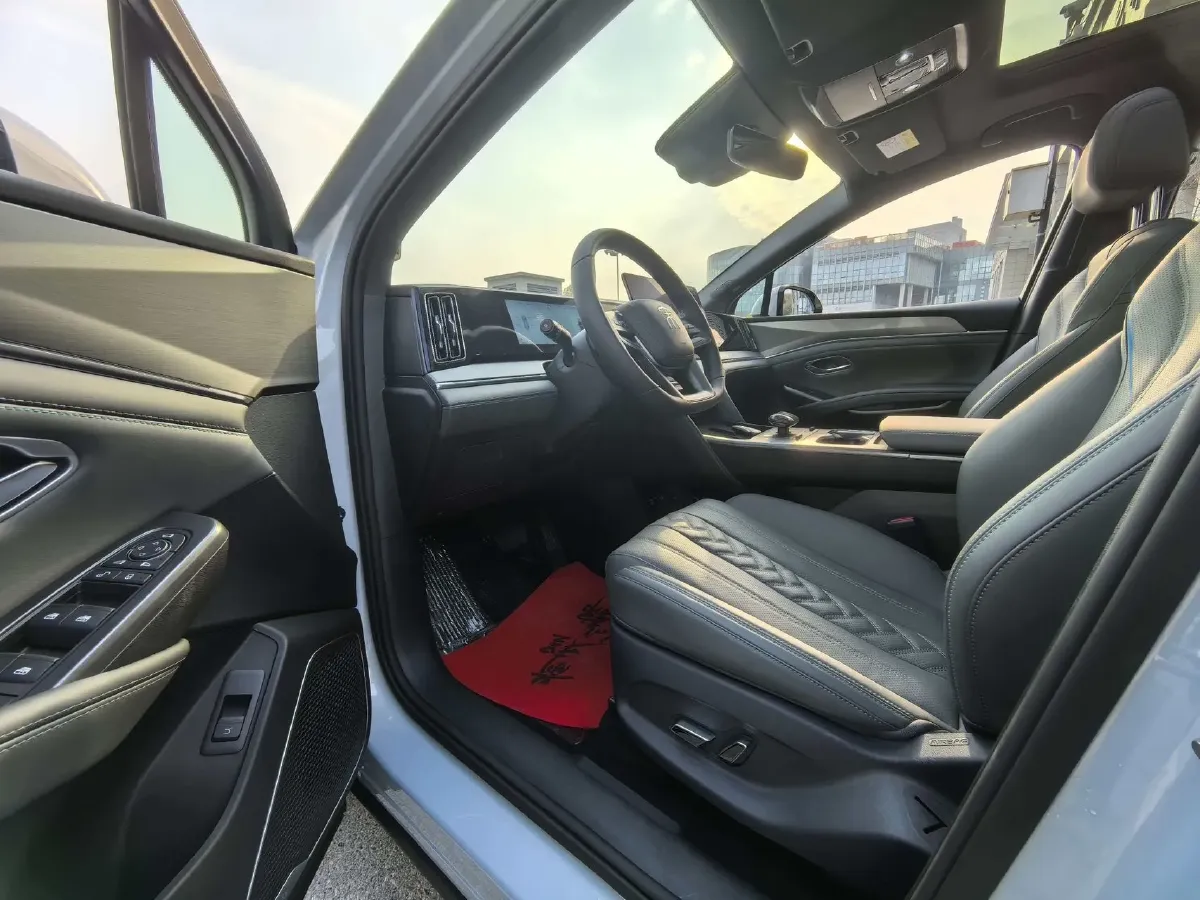 2024 BYD SongL DM-i 1.5L 101HP L4 E-CVT PHEV 26.6KWH,autocango,china used car exporter,china ev exporter,chinese used car exporter,chinese used ev exporter