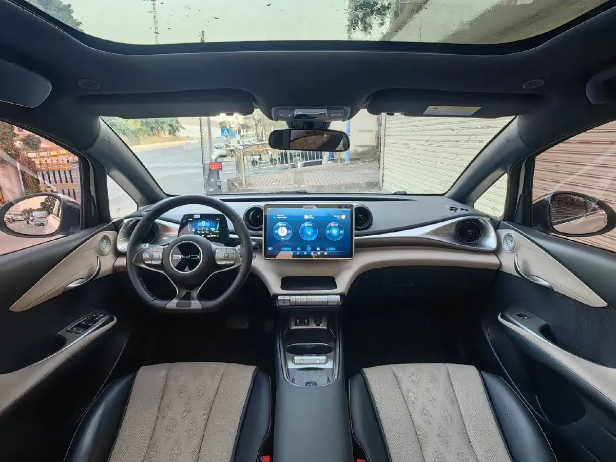 2023 BYD Dolphin BEV 44.928KWH,autocango,china used car exporter,china ev exporter,chinese used car exporter,chinese used ev exporter