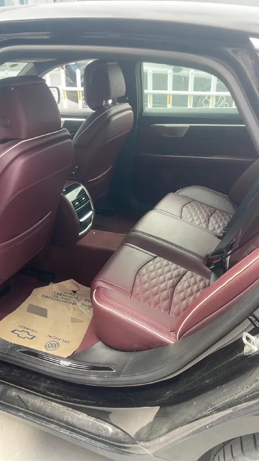 2023 Cadillac CT6 2.0T 237HP L4 10AT,autocango,china used car exporter,china ev exporter,chinese used car exporter,chinese used ev exporter