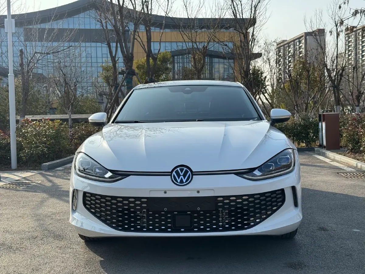 2022 Exceed TXL 2.0T 261HP L4 7DCT,autocango,china used car exporter,china ev exporter,chinese used car exporter,chinese used ev exporter