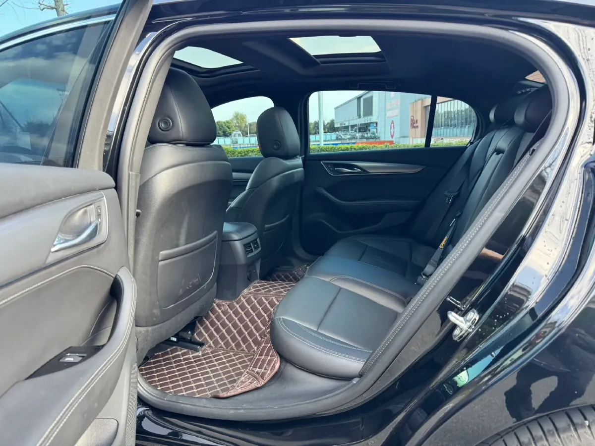 2022 Cadillac CT5 2.0T 237HP L4 10AT,autocango,china used car exporter,china ev exporter,chinese used car exporter,chinese used ev exporter