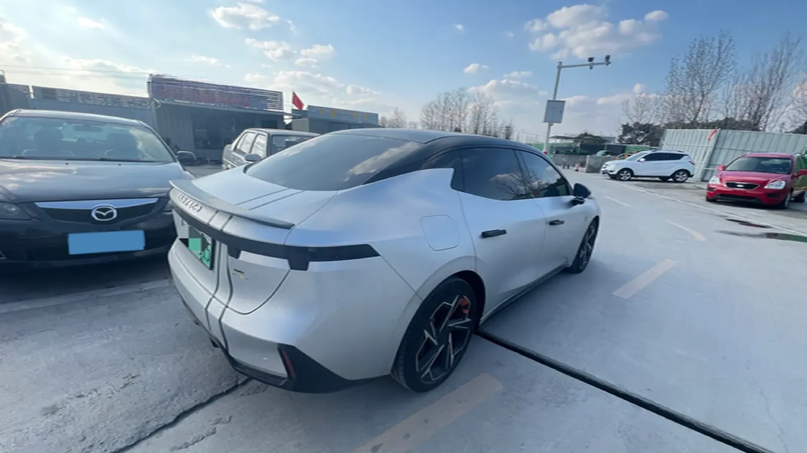 2024 LYNK&CO 07 EM-P 1.5T 163HP L4 3DHT PHEV 18.99KWH,autocango,china used car exporter,china ev exporter,chinese used car exporter,chinese used ev exporter