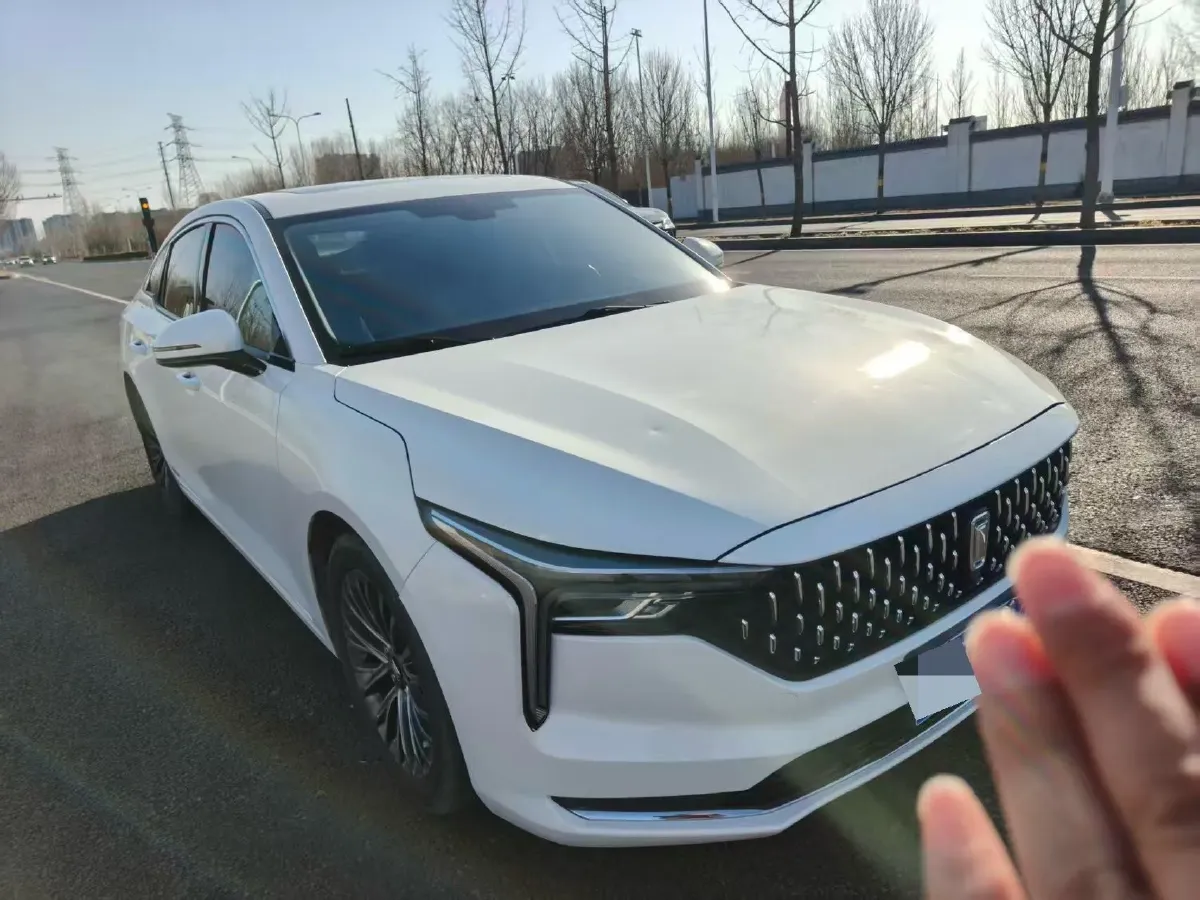 2022 Bestune B70 1.5T 169HP L4 7DCT,autocango,china used car exporter,china ev exporter,chinese used car exporter,chinese used ev exporter