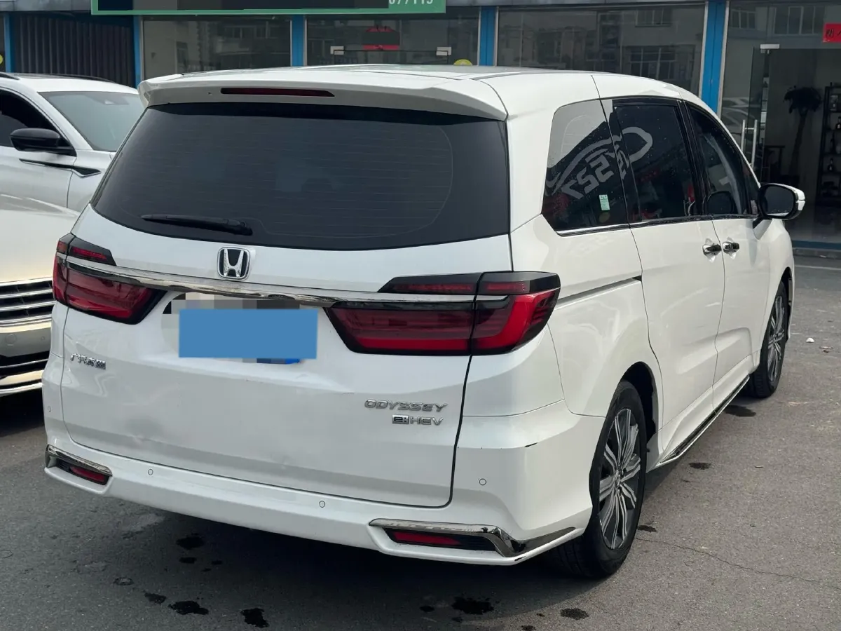 2022 Honda Odyssey 2.0L 146HP L4 E-CVT Hybrid,autocango,china used car exporter,china ev exporter,chinese used car exporter,chinese used ev exporter