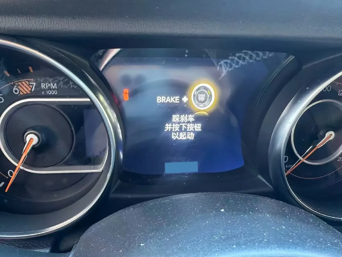 2021 Jeep Wrangler 2.0T 266HP L4 8AT,autocango,china used car exporter,china ev exporter,chinese used car exporter,chinese used ev exporter