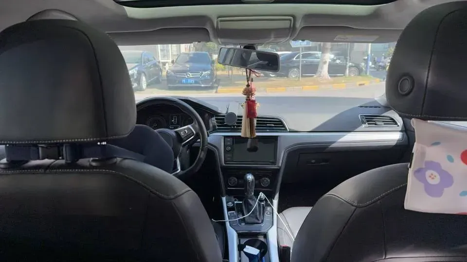 2019 Volkswagen Passat 1.4T 150HP L4 7DCT,autocango,china used car exporter,china ev exporter,chinese used car exporter,chinese used ev exporter