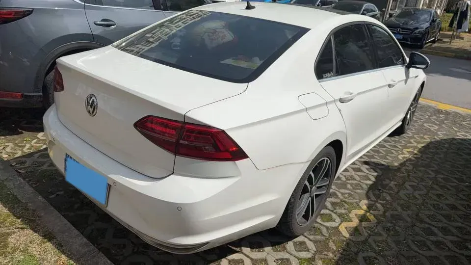 2019 Volkswagen Passat 1.4T 150HP L4 7DCT,autocango,china used car exporter,china ev exporter,chinese used car exporter,chinese used ev exporter