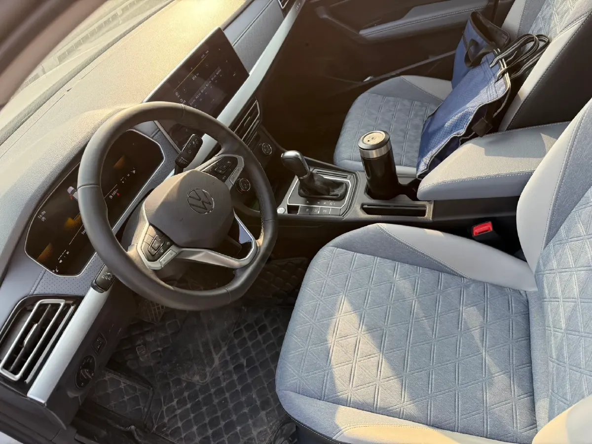 2023 Volkswagen Lavida 1.5L 113HP L4 6AT,autocango,china used car exporter,china ev exporter,chinese used car exporter,chinese used ev exporter