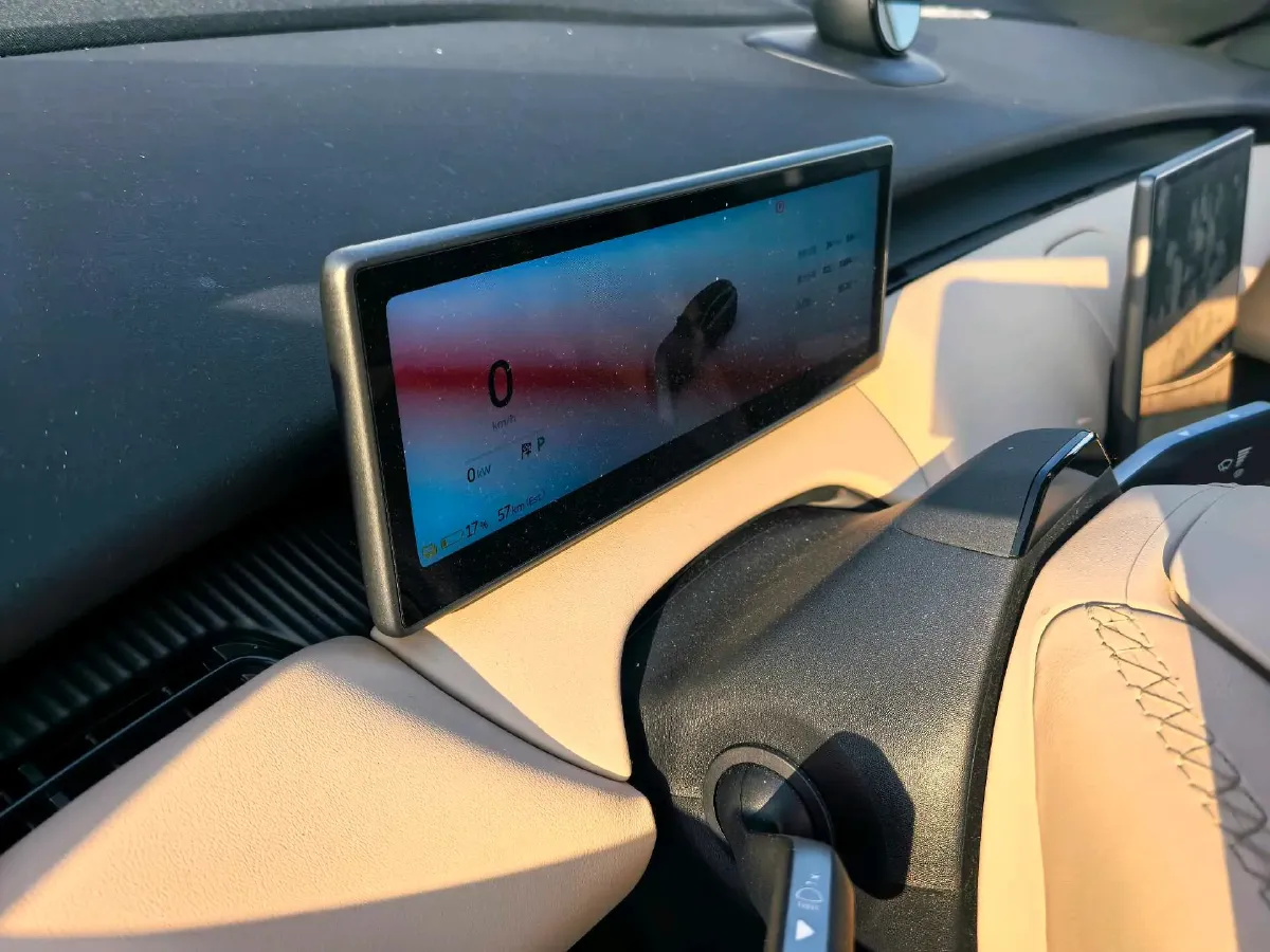 2024 NIO ET5T BEV 75KWH,autocango,china used car exporter,china ev exporter,chinese used car exporter,chinese used ev exporter