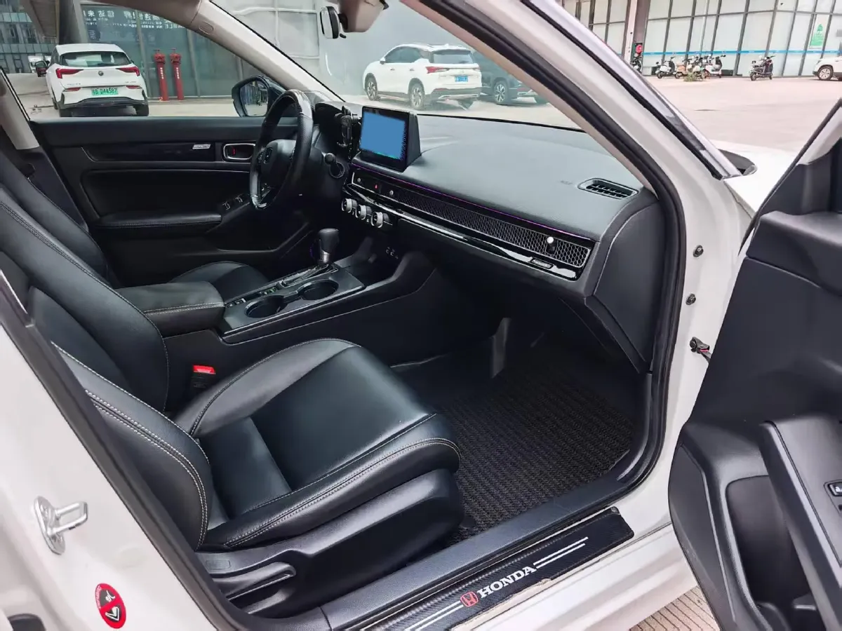 2023 Honda Civic 1.5T 182HP L4 CVT,autocango,china used car exporter,china ev exporter,chinese used car exporter,chinese used ev exporter
