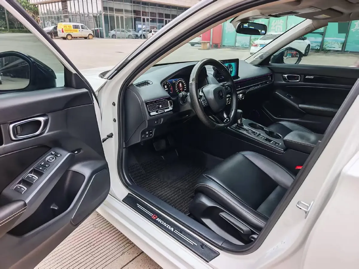 2023 Honda Civic 1.5T 182HP L4 CVT,autocango,china used car exporter,china ev exporter,chinese used car exporter,chinese used ev exporter