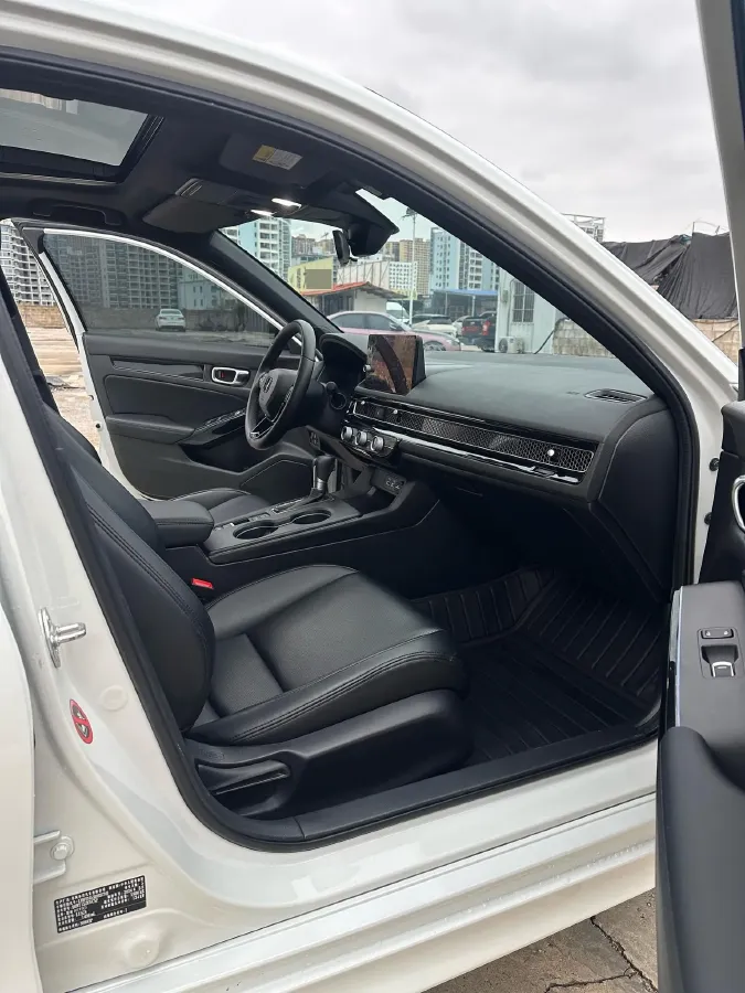 2022 Honda Civic 1.5T 182HP L4 CVT,autocango,china used car exporter,china ev exporter,chinese used car exporter,chinese used ev exporter
