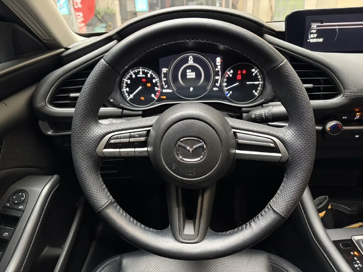 2021 Mazda 3 Axela 1.5L 117HP L4 6AT,autocango,china used car exporter,china ev exporter,chinese used car exporter,chinese used ev exporter