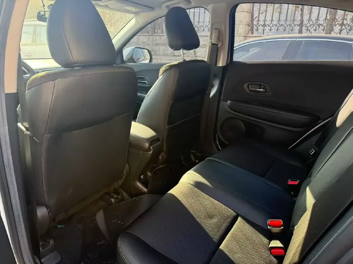 2020 Honda Vezel 1.5L 131HP L4 CVT,autocango,china used car exporter,china ev exporter,chinese used car exporter,chinese used ev exporter