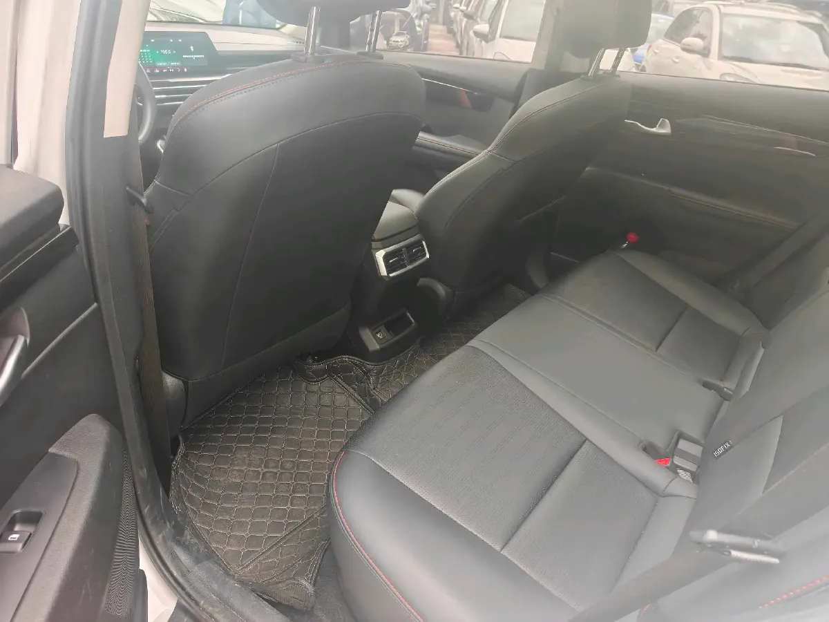 2021 Kia Sportage R 2.0L 161HP L4 6AT,autocango,china used car exporter,china ev exporter,chinese used car exporter,chinese used ev exporter