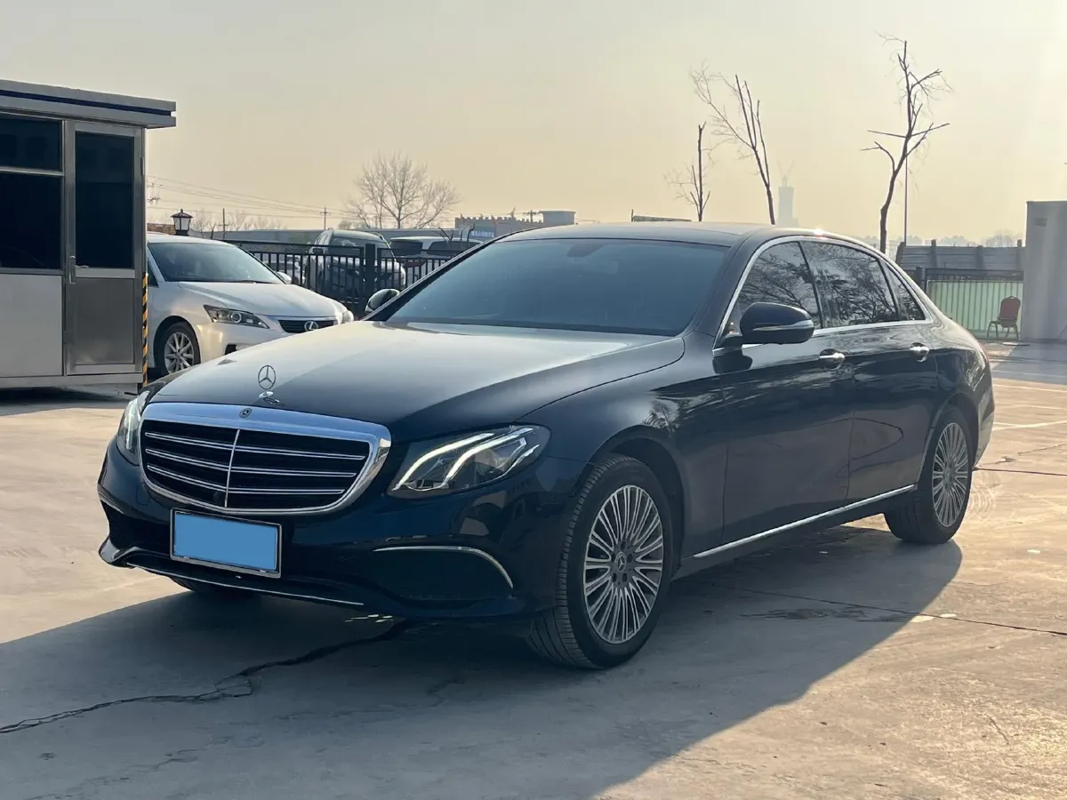 2020 Mercedes-Benz E Class 2.0T 258HP L4 9AT,autocango,china used car exporter,china ev exporter,chinese used car exporter,chinese used ev exporter