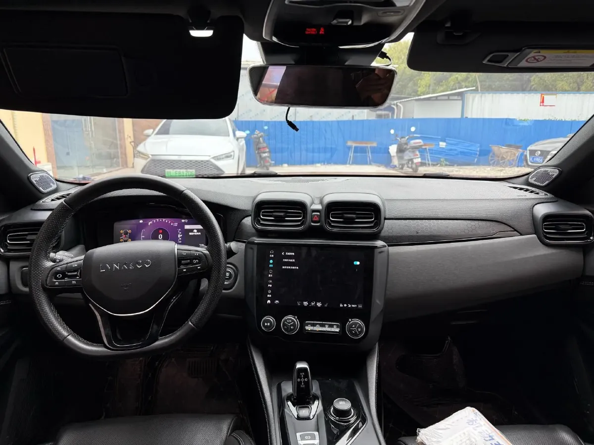 2021 LYNK&CO 03 2.0T 190HP L4 6AT,autocango,china used car exporter,china ev exporter,chinese used car exporter,chinese used ev exporter