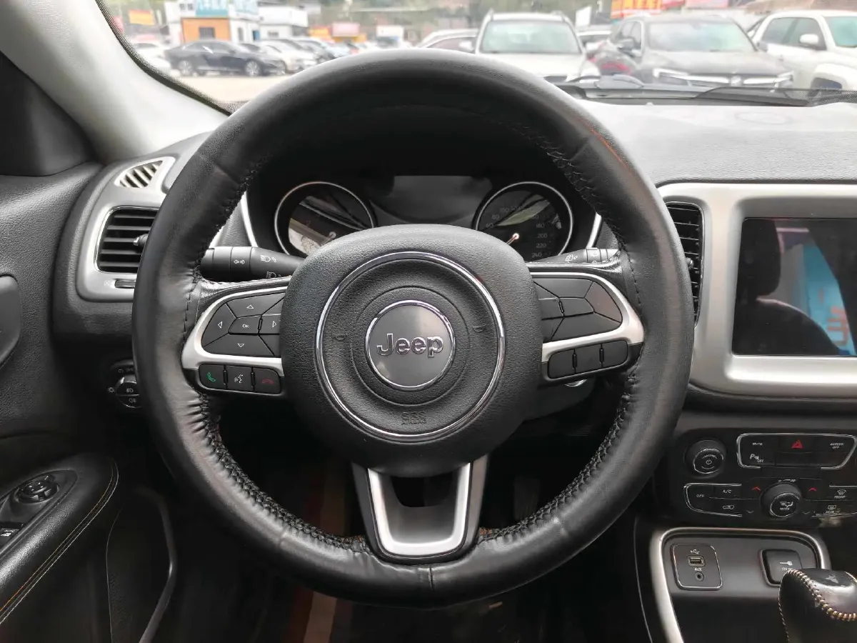 2019 Jeep Compass 1.4T 165HP L4 7DCT,autocango,china used car exporter,china ev exporter,chinese used car exporter,chinese used ev exporter