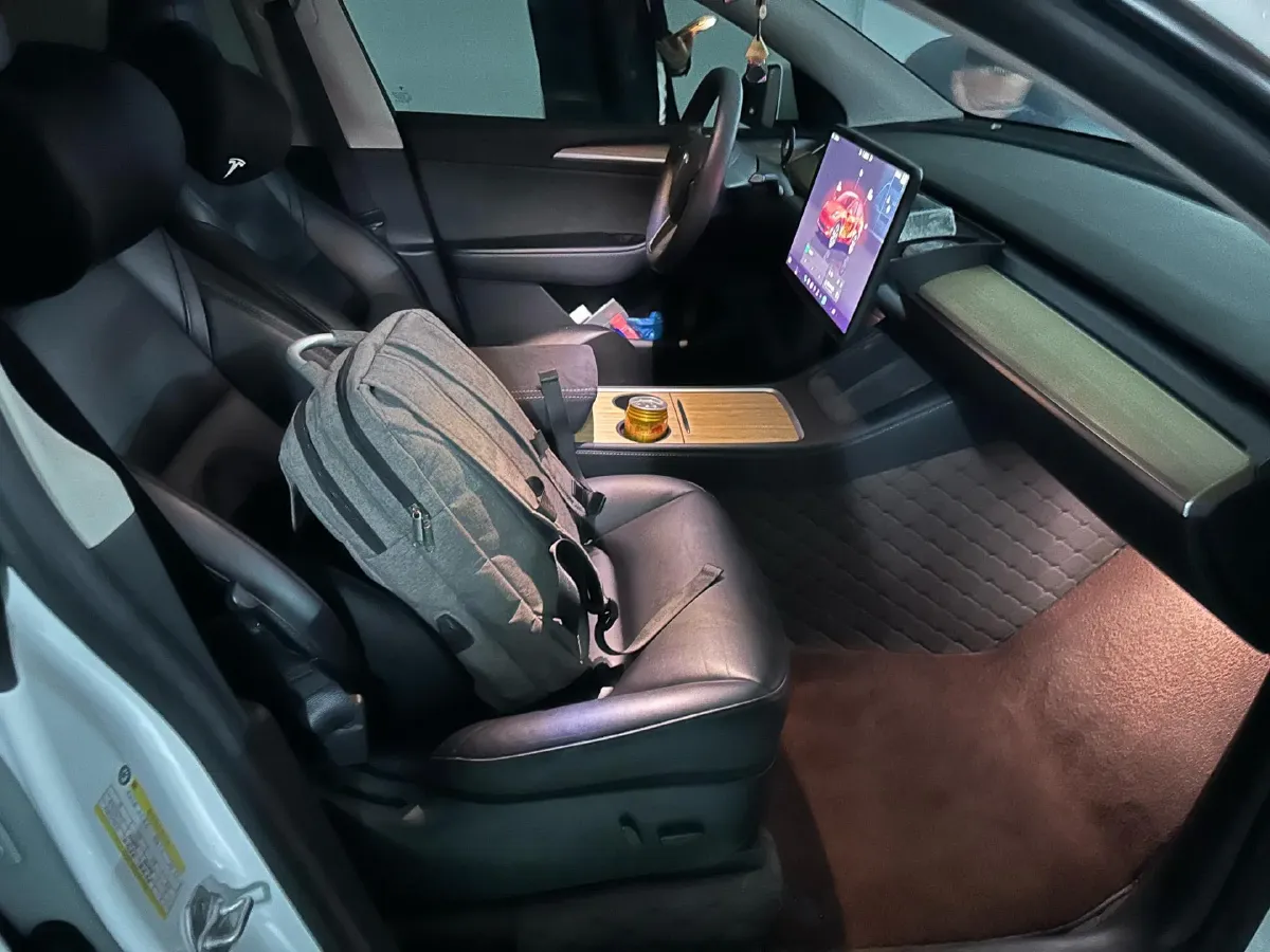 2022 Tesla Model Y BEV 60KWH,autocango,china used car exporter,china ev exporter,chinese used car exporter,chinese used ev exporter