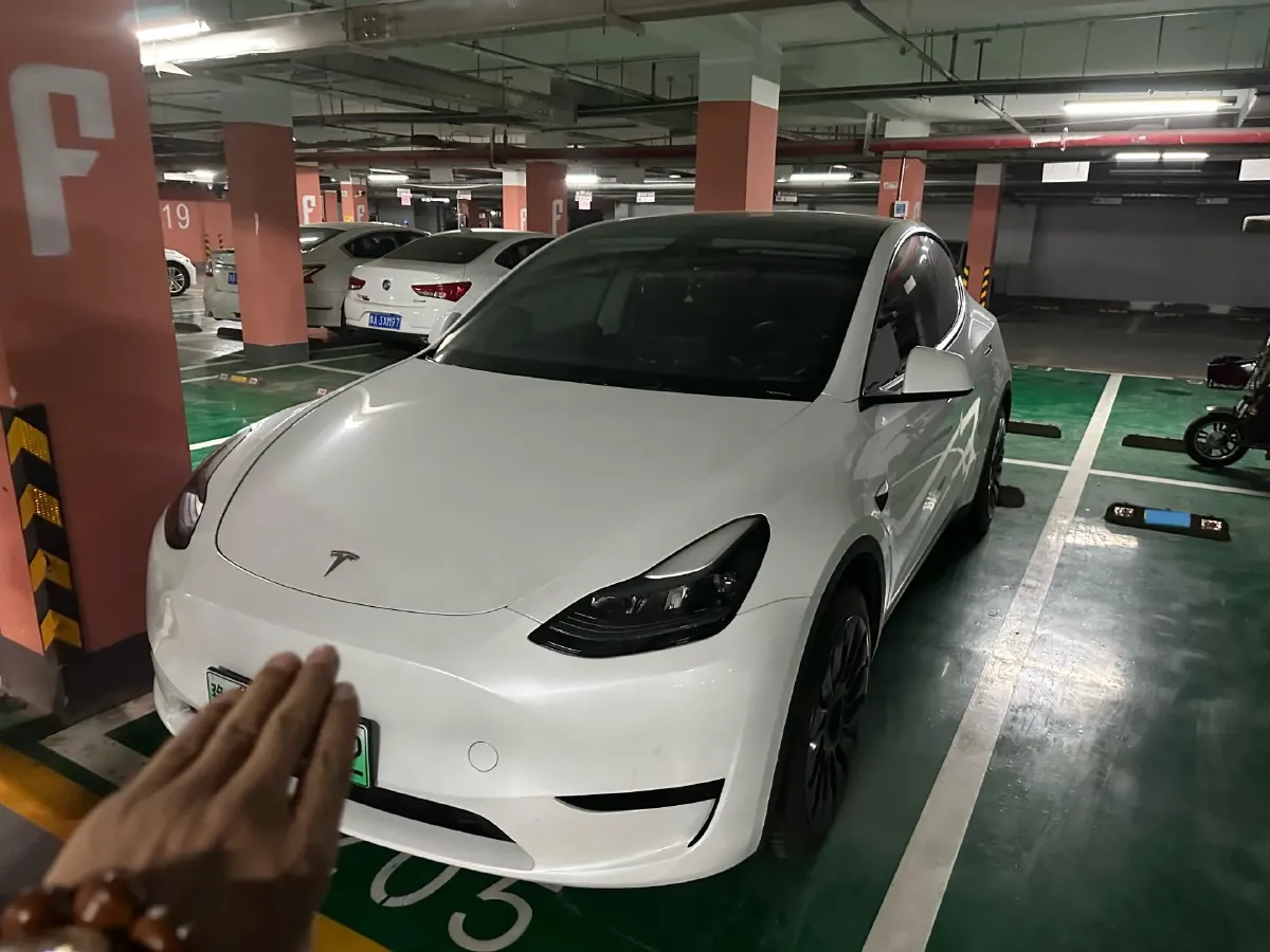 2022 Tesla Model Y BEV 60KWH,autocango,china used car exporter,china ev exporter,chinese used car exporter,chinese used ev exporter