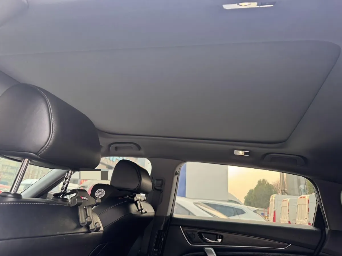 2020 Honda UR-V 2.0T 272HP L4 9AT,autocango,china used car exporter,china ev exporter,chinese used car exporter,chinese used ev exporter