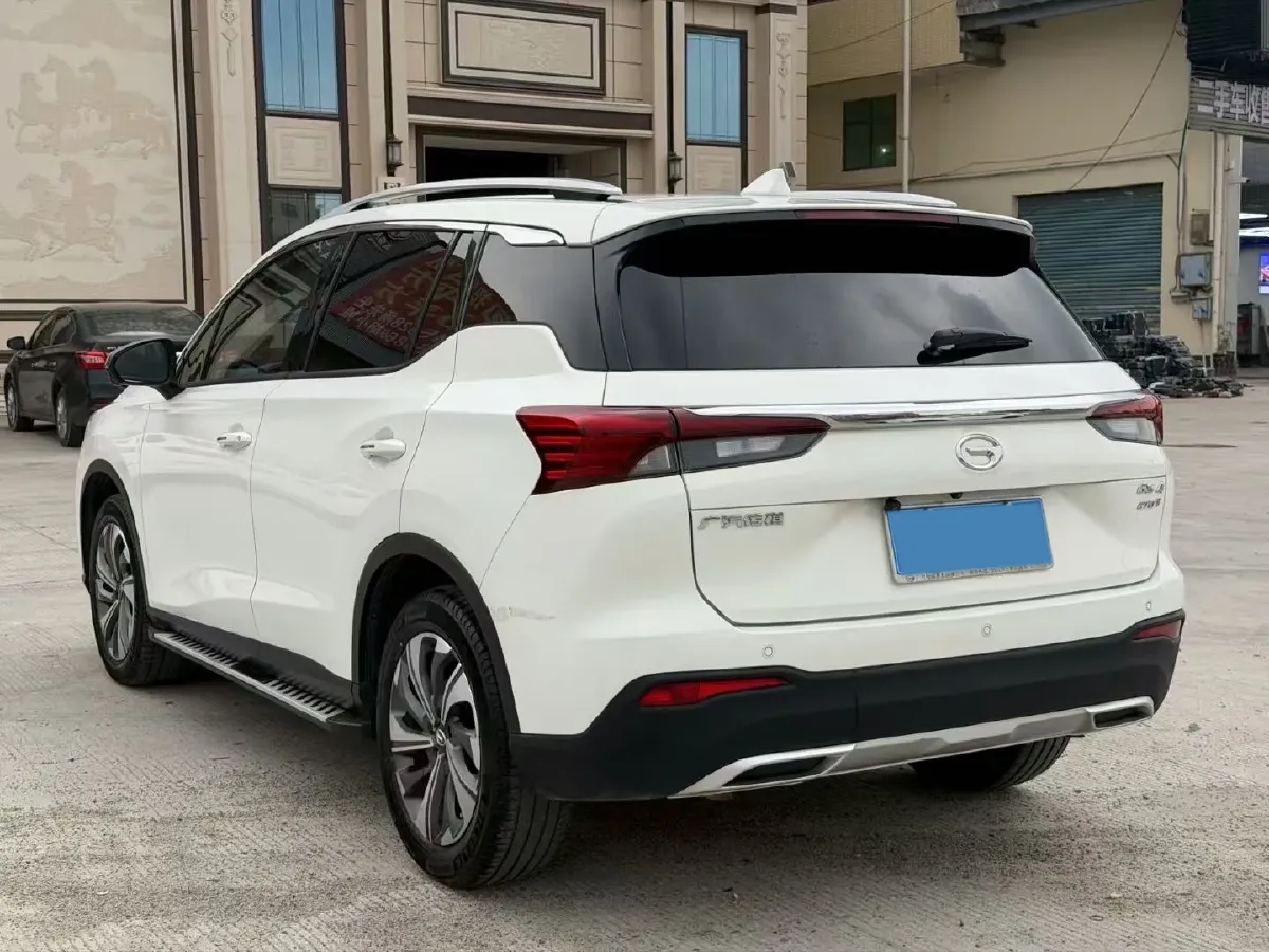 2021 GAC Trumpchi GS4 1.5T 169HP L4 6AT,autocango,china used car exporter,china ev exporter,chinese used car exporter,chinese used ev exporter