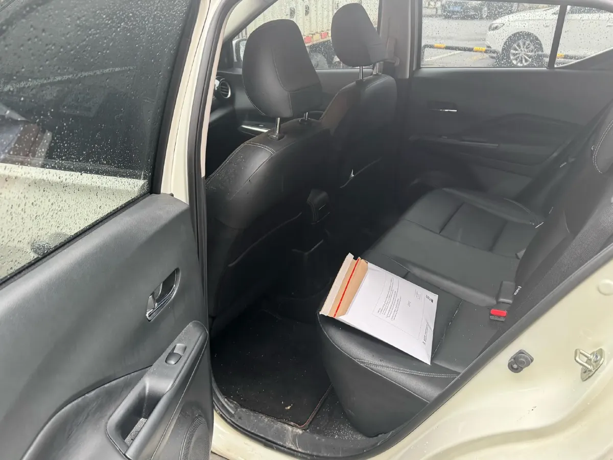 2022 Nissan Kicks 1.5L 122HP L4 CVT,autocango,china used car exporter,china ev exporter,chinese used car exporter,chinese used ev exporter