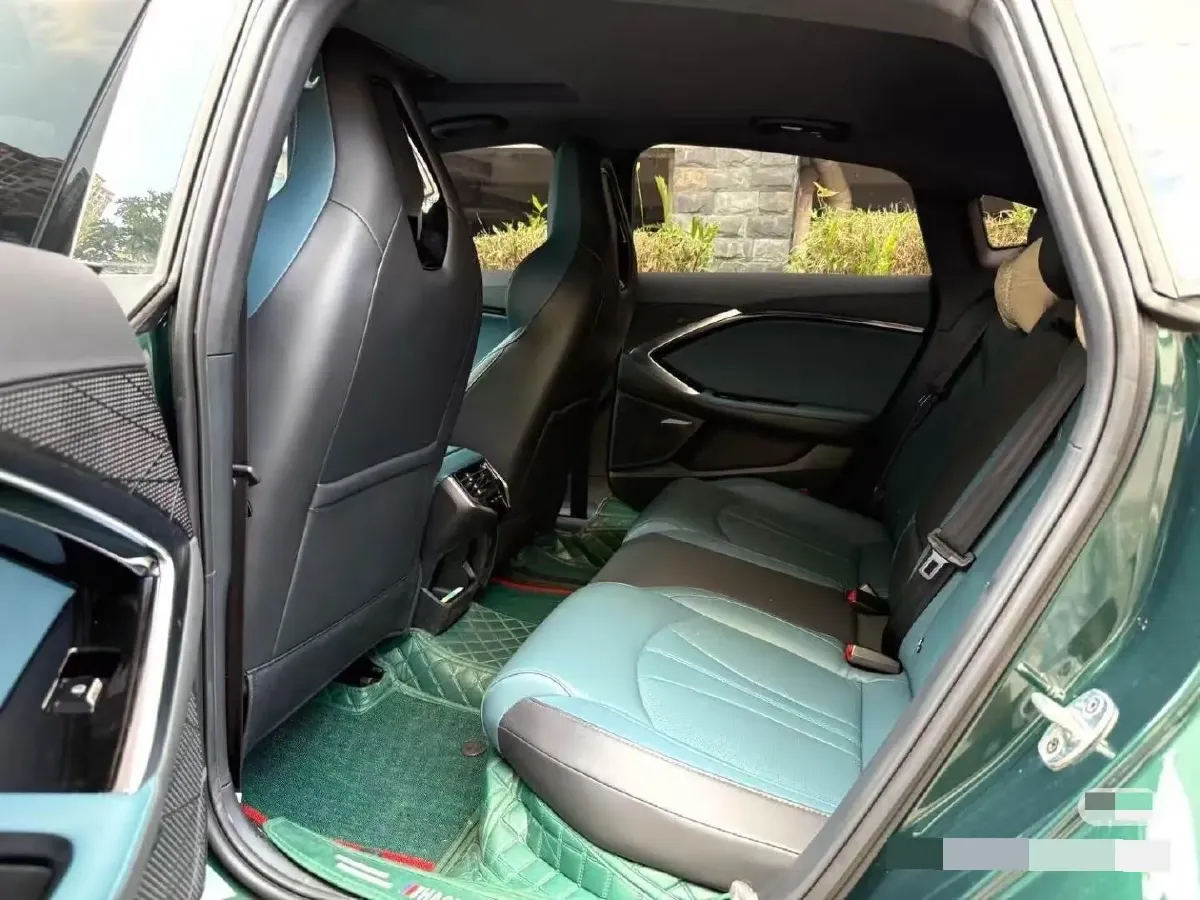 2023 MG 7 2.0T 261HP L4 9AT,autocango,china used car exporter,china ev exporter,chinese used car exporter,chinese used ev exporter