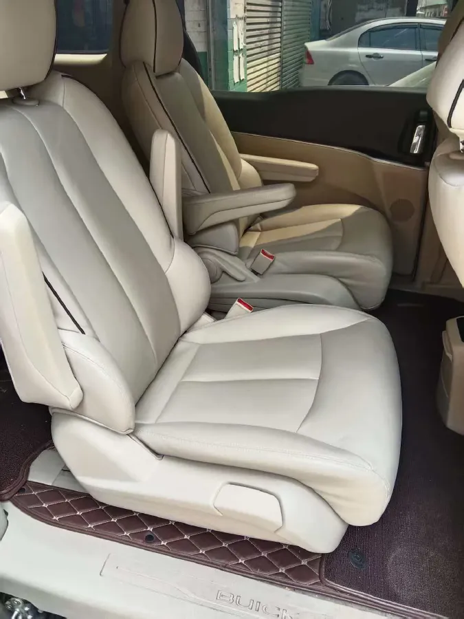 2023 Buick GL8 2.0T 237HP L4 9AT,autocango,china used car exporter,china ev exporter,chinese used car exporter,chinese used ev exporter