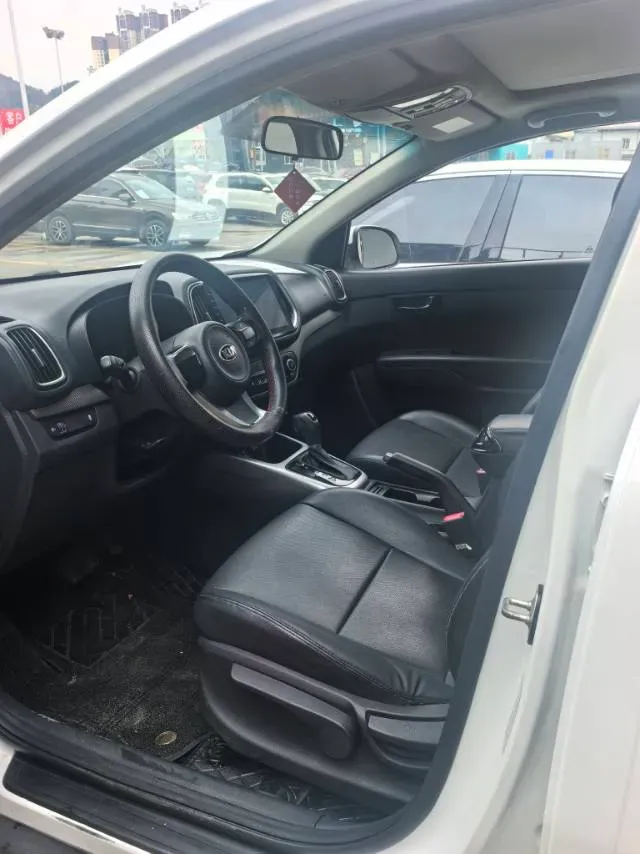 2017 Kia KX3 1.6L 125HP L4 6AT,autocango,china used car exporter,china ev exporter,chinese used car exporter,chinese used ev exporter