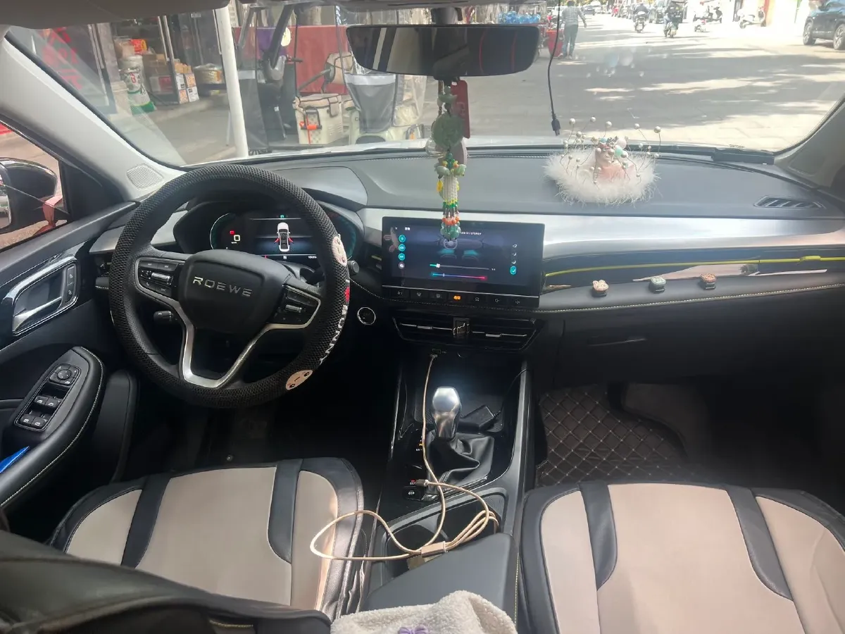 2021 Roewe i5 1.5L 120HP L4 CVT,autocango,china used car exporter,china ev exporter,chinese used car exporter,chinese used ev exporter