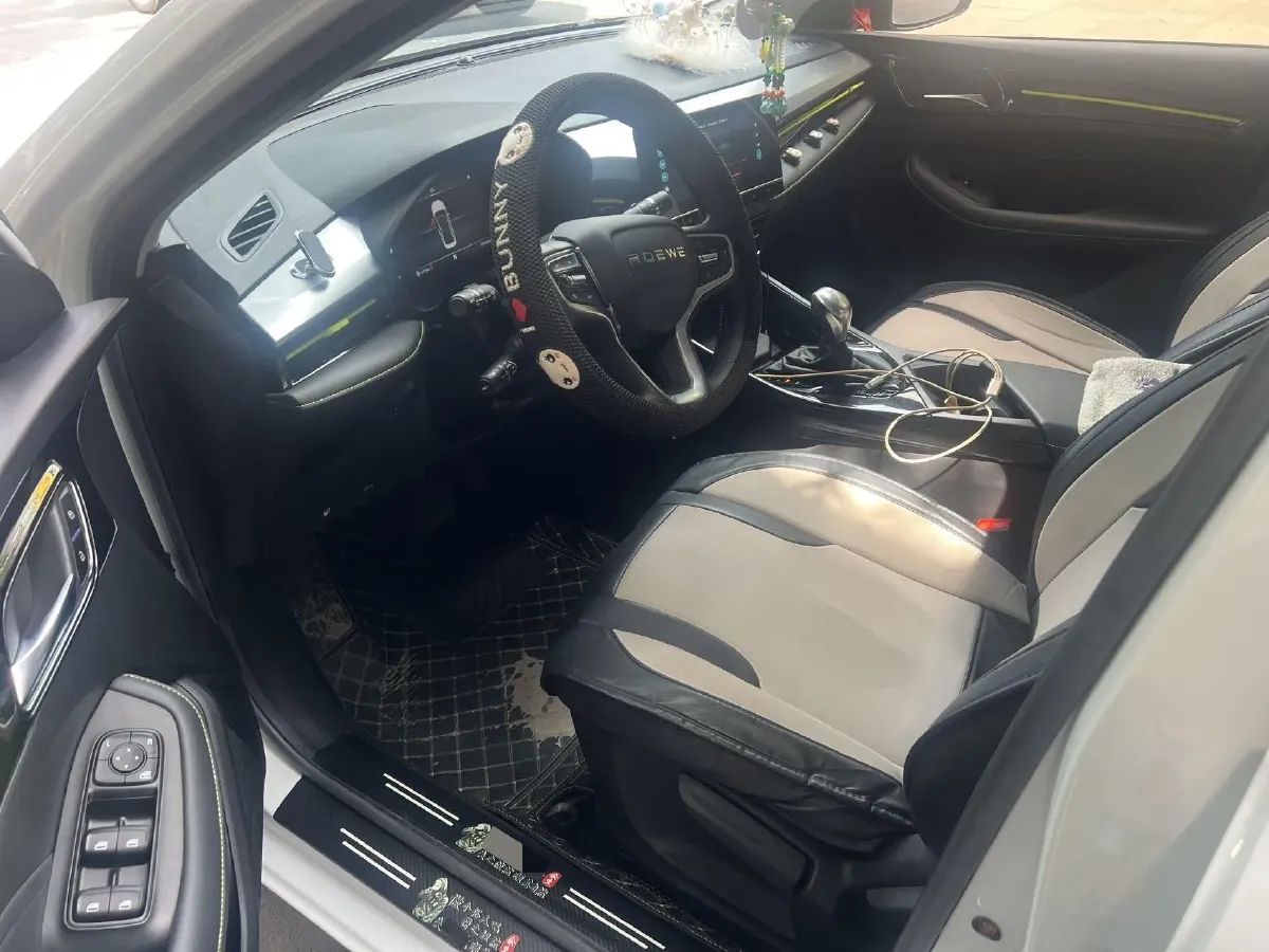 2021 Roewe i5 1.5L 120HP L4 CVT,autocango,china used car exporter,china ev exporter,chinese used car exporter,chinese used ev exporter