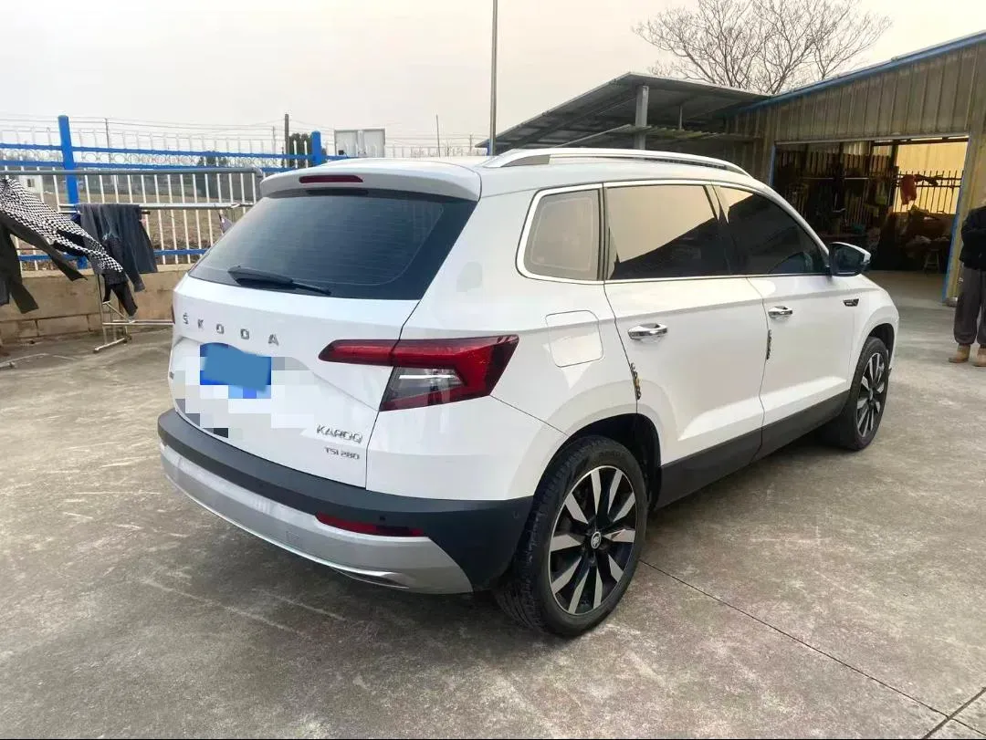 2020 Skoda Karoq 1.4T 150HP L4 7DCT,autocango,china used car exporter,china ev exporter,chinese used car exporter,chinese used ev exporter