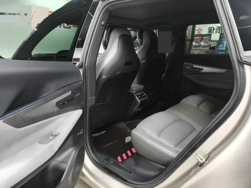 2025 LYNK&CO 08 EM-P 1.5T 163HP L4 3DHT PHEV 39.6/39.8KWH,autocango,china used car exporter,china ev exporter,chinese used car exporter,chinese used ev exporter