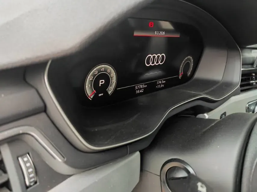 2023 Audi A4L 2.0T 190HP L4 7DCT,autocango,china used car exporter,china ev exporter,chinese used car exporter,chinese used ev exporter