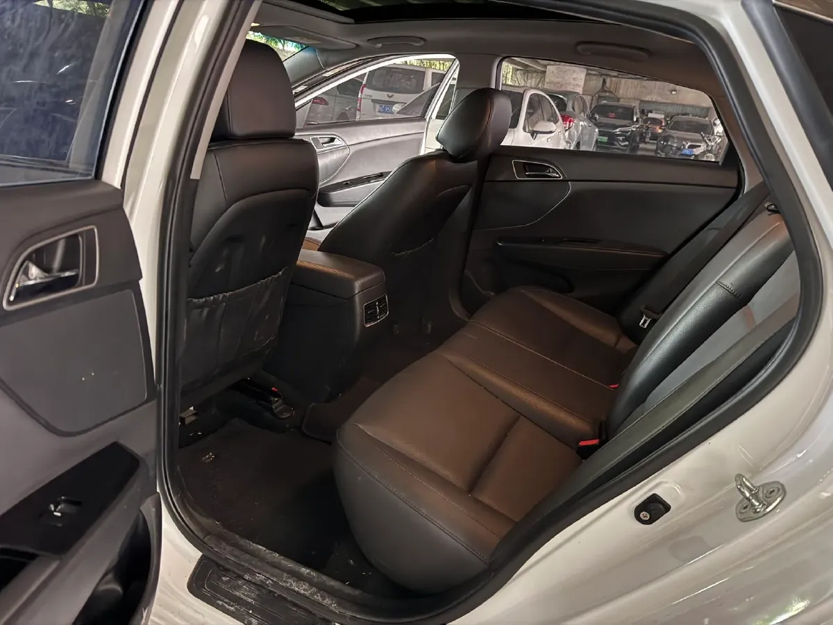 2017 Hyundai Mistra 1.8L 143HP L4 6AT,autocango,china used car exporter,china ev exporter,chinese used car exporter,chinese used ev exporter