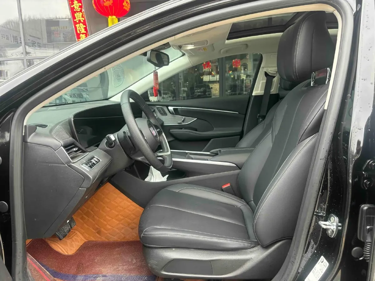 2025 Buick Larcosse 2.0T 237HP L4 9AT,autocango,china used car exporter,china ev exporter,chinese used car exporter,chinese used ev exporter