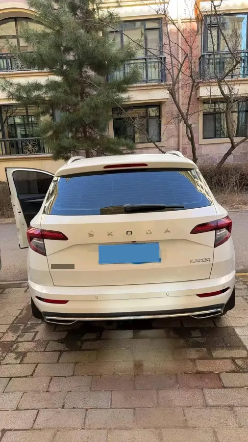 2023 Skoda Karoq 1.4T 150HP L4 7DCT,autocango,china used car exporter,china ev exporter,chinese used car exporter,chinese used ev exporter