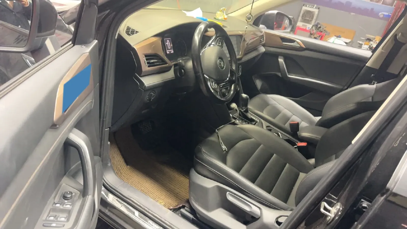 2021 Volkswagen Tharu 1.4T 150HP L4 7DCT,autocango,china used car exporter,china ev exporter,chinese used car exporter,chinese used ev exporter