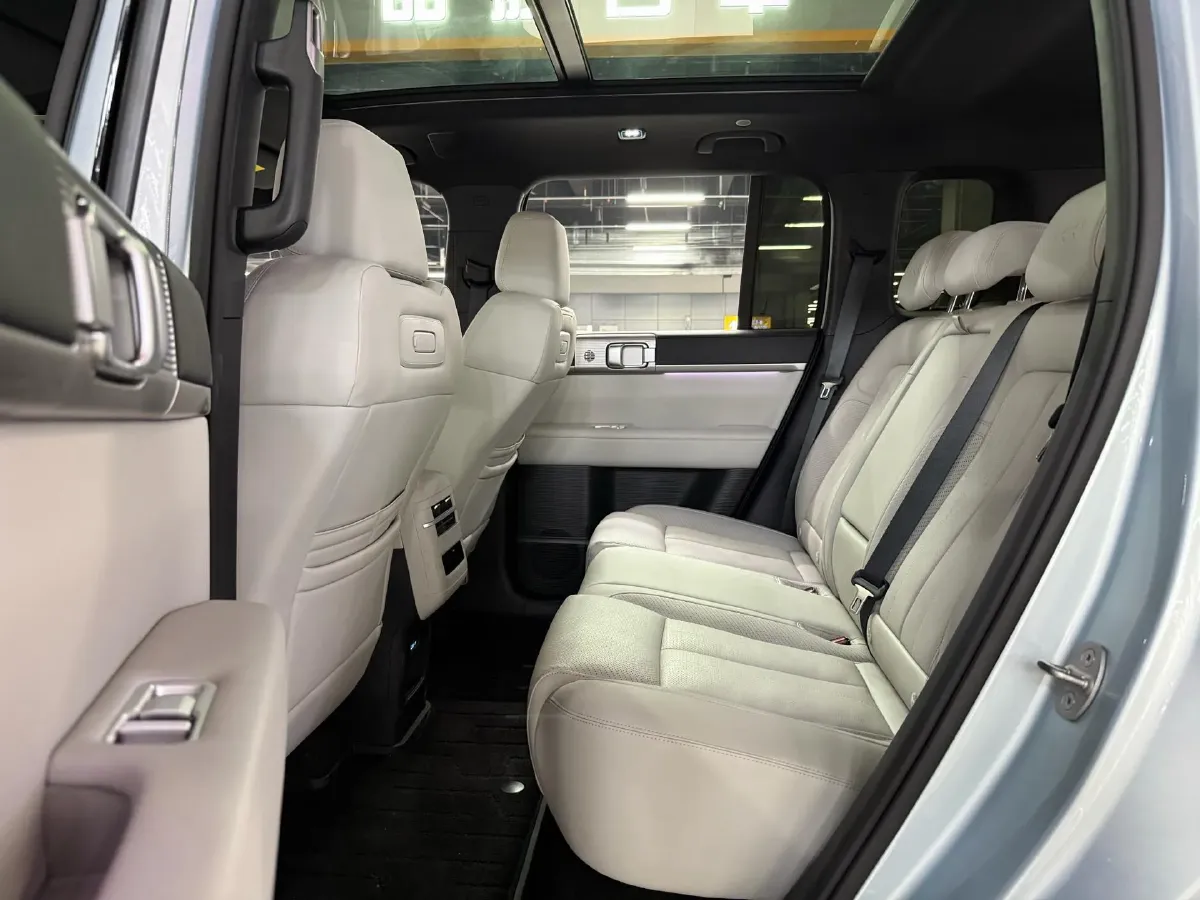 2025 FangChengBao Tai 7 1.5T 156HP L4 E-CVT PHEV,autocango,china used car exporter,china ev exporter,chinese used car exporter,chinese used ev exporter