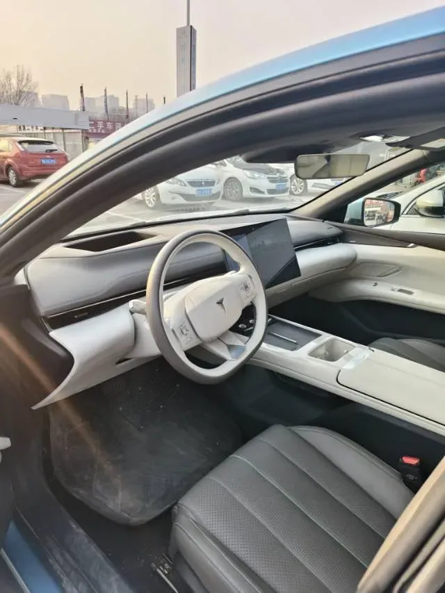 2024 Deepal L07 1.5L 98HP L4 REEV 28.39KWH,autocango,china used car exporter,china ev exporter,chinese used car exporter,chinese used ev exporter