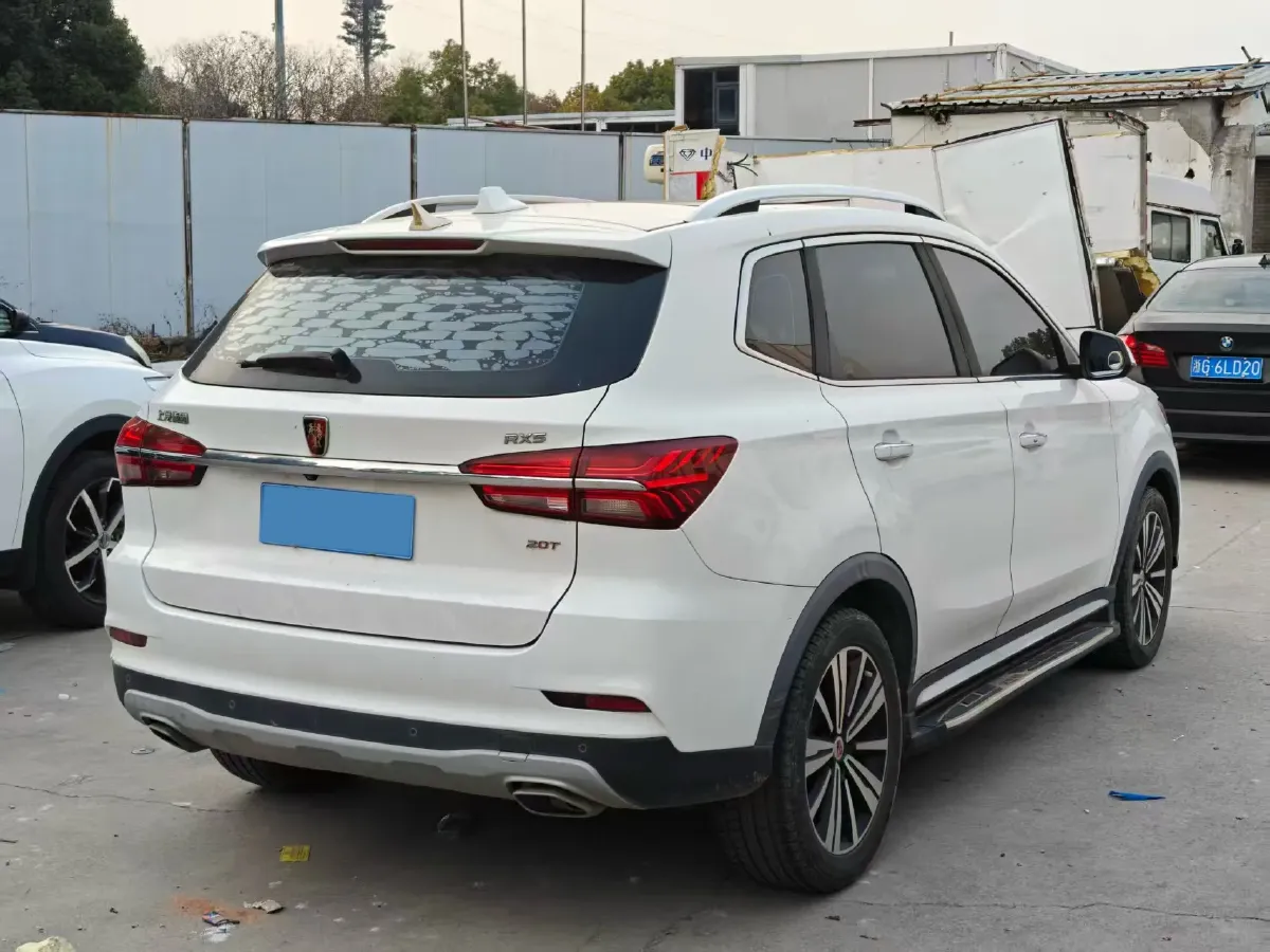 2020 Roewe i6 1.5T 169HP L4 7DCT,autocango,china used car exporter,china ev exporter,chinese used car exporter,chinese used ev exporter