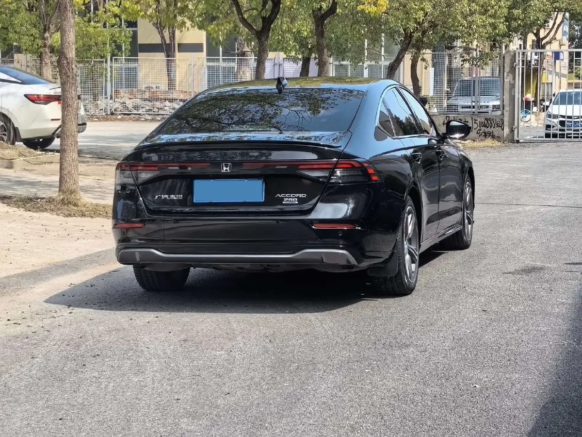 2023 Honda Accord 1.5T 192HP L4 CVT,autocango,china used car exporter,china ev exporter,chinese used car exporter,chinese used ev exporter