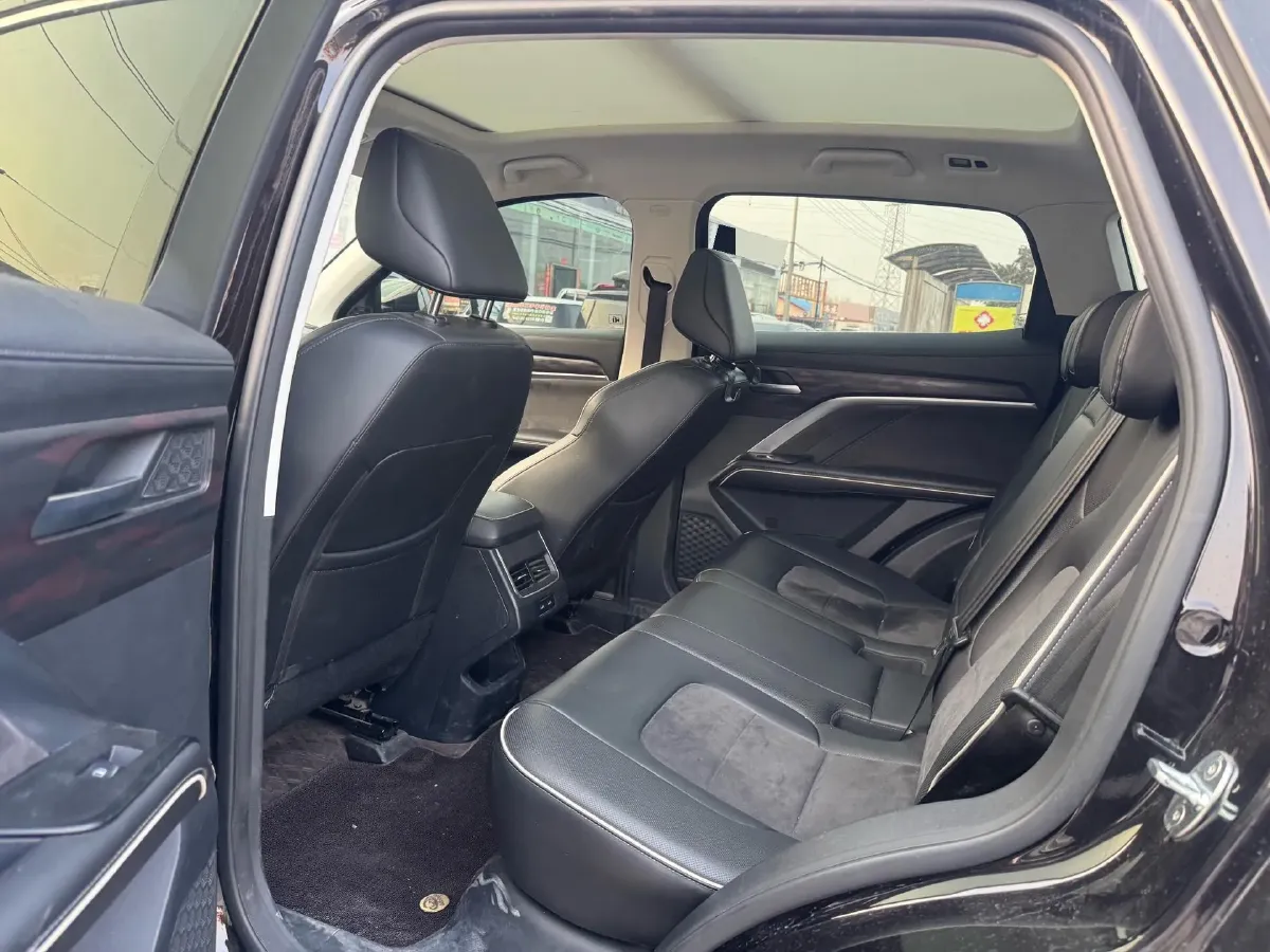 2021 Haval H6 2.0T 224HP L4 7DCT,autocango,china used car exporter,china ev exporter,chinese used car exporter,chinese used ev exporter