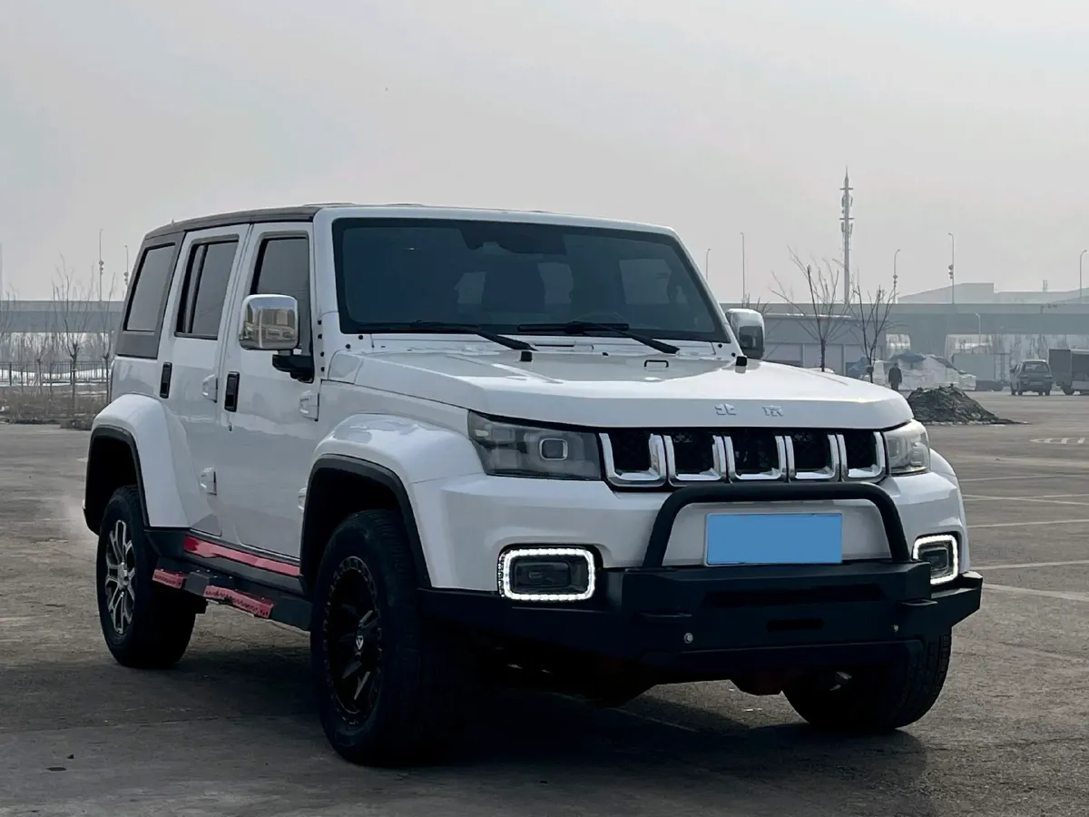 2019 Beijing BJ40 2.3T 231HP L4 6AT,autocango,china used car exporter,china ev exporter,chinese used car exporter,chinese used ev exporter